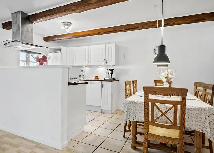 Daire Beautiful Apartment In Tommerup *