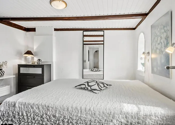 Daire Beautiful Apartment In Tommerup Tommerup